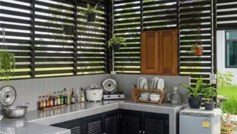 Outdoor Kitchens and Seating Areas in yolo